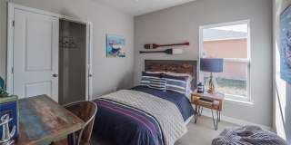 1913 NE JUANITA Place Gallery 9