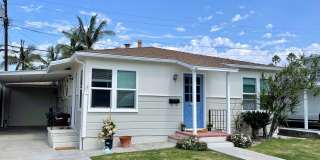 Cute, Cozy Cottage within Walking Distance of the Beach Gallery 1