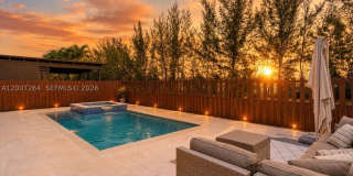 9830 NW 86 TER Gallery 1