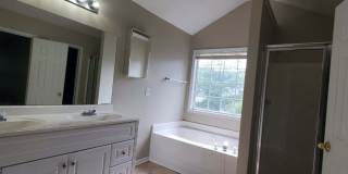 1031 Maple Leaf Drive Gallery 13