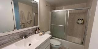 2111 WISCONSIN AVE NW #420 Gallery 13