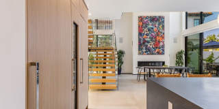 200 N DOHENY Dr Gallery 54