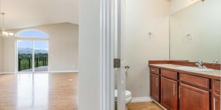 1526 Northbluff Drive Gallery 22