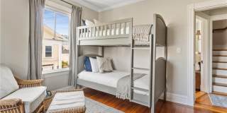 21 John Street Gallery 17