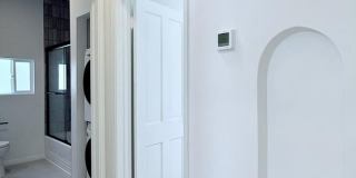 (73) The Maisel Manor Gallery 16