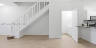 2066 Madeira Dr Gallery 20