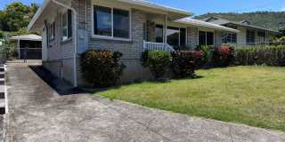 Renovated 2 Bedroom, 2 Bathroom with Carport Gallery 1