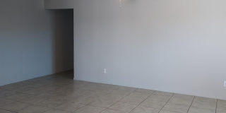 179 W 12 ST Gallery 4