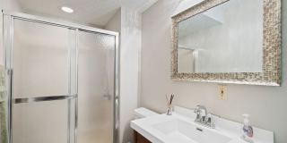 Executive-Level Rental Offering in SW Woodbury — Space, Privacy & High-End Finishes Gallery 24