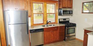Beautiful, Clean 4 bedroom West 7th Gem!! Gallery 1