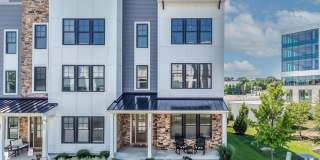 300 SQUIRE Drive Gallery 1