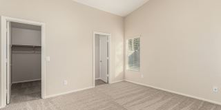 4 bedroom home in Surprise!! Gallery 26