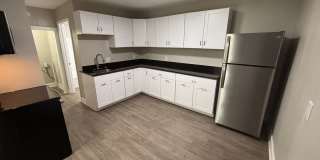 2 Bed 1 Bath - Renovated single family house in the Russell neighborhood Gallery 9