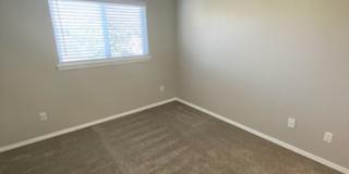 River Walk Apartments Gallery 327