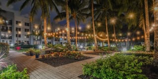 Congress Grove Gallery 7