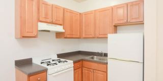 1740 Humboldt Blvd. Gallery 3