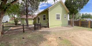 2 Bedroom Home Available Near Pikes Peak Ave & S Institute St! Gallery 7
