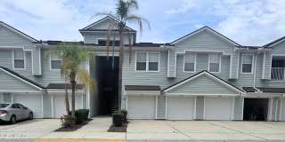 7047 DEER LODGE Circle Gallery 1