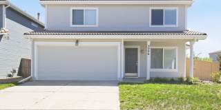 $0 DEPOSIT OPTION. GREEN VALLEY RANCH, CORNER LOT, BIG DECK, LOFT, STAINLESS APPLIANCES! Gallery 1
