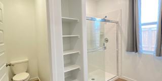 Northwest Bakersfield Gallery 21