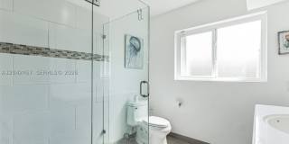 633 N Crescent Dr Gallery 29