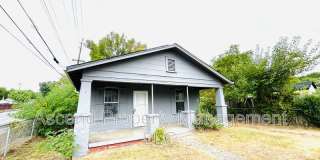 2001 Portland St Gallery 1