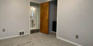 Stunning 3 Bedroom Oasis in Livonia-Move-In Ready!! Gallery 6