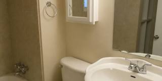 210 Raymond Avenue - Unit B Gallery 12