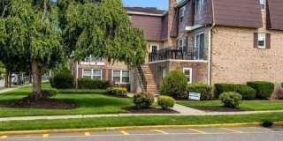 120 Fairview Avenue Gallery 1