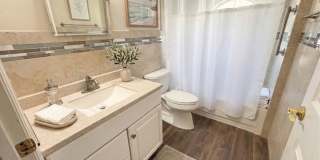 3BR Waterfront Home. Private Dock, Spacious Patio & Double Garage. Gallery 21