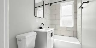 703 N Austin Blvd Gallery 15