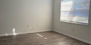 2074 DODGE STREET Gallery 4