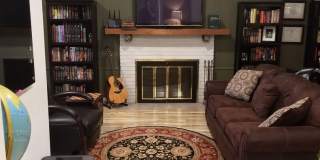 Beautiful Home Located in Historic Urbana Gallery 22