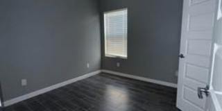 2922 W Driftwood St Gallery 13
