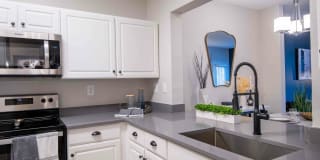 Avana Red Run Gallery 1