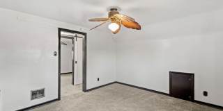 SCORE 50% OFF 1ST MONTH'S RENT IF SIGNED BY APRIL 10! Amazing 2 bedroom home in Clairton available April 15! Gallery 9