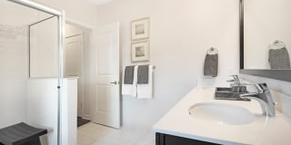 Woodmont West Gallery 23