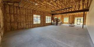 3143 Golden Road Gallery 6