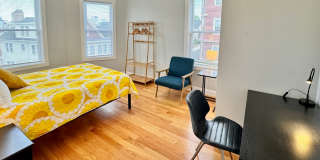 Charming 4 Bedroom Gallery 10
