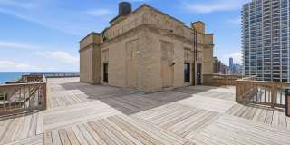 2000 N Lincoln Park W Gallery 24