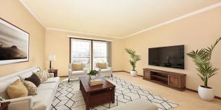 2076 Chateau Ct Gallery 1