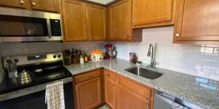 Spacious 1-Bedroom Apartment Across from Washington Park Gallery 1