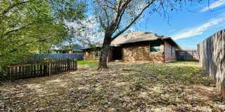 3 Bed 2 Bath ** Choctaw Schools** Gallery 24