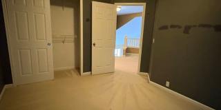 4 Bed 2.5 Bath Gorgeous Home in Wagon Trails Gallery 15