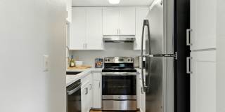 The Grove Luxury Apartments Gallery 8