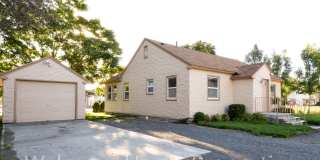 Great 3 Bedroom Home Close to WWU Gallery 4