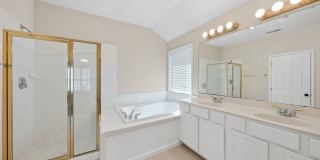 August Move-in, Cary Park! Gallery 35