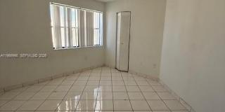 660 W Park Dr Gallery 18