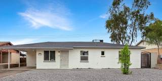 Gorgeous Remodel in Desirable North Central Phoenix Neighborhood Gallery 1