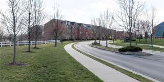 1719 St Johns Ln Gallery 46